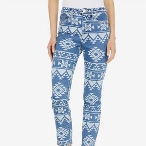 Blank Nyc Geometric Aztec Discharge Madison Crop in The High Road 26 skinny